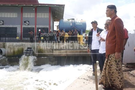 Kali Tenggang Semarang Berbusa, Ganjar Perintahkan Panggil Pabrik Pencemar Sungai