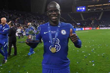 N’Golo Kante Kembali Merebut Hati Penggemar