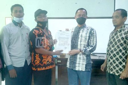 Diteken 1.500-an Orang, Petisi Penolakan Pengerukan Pasir Laut Balong Jepara Diserahka ke Komnas HAM