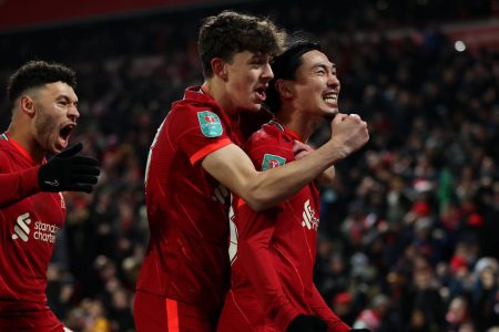 Pemain Jepang Bawa Liverpool Lolos ke Semifinal Piala Liga Inggris