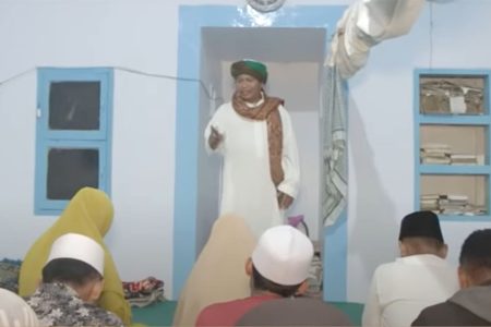 Pria Ngaku Kiai ini Sebarkan Ajaran Sesat, Puasa Boleh Merokok dan Berhubungan Intim
