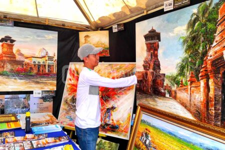 Pokdarwis Menara Promosikan Desa Kauman Kudus Lewat Lukisan