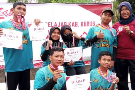 Siswa SMP N 1 Kaliwungu Kudus Mendominasi Turnamen Petanque