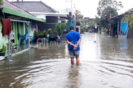 tiga-desa-di-kudus-digenangi-banjir